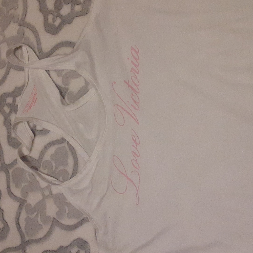 Victoria's Secret Racerback Top - Picture 9 of 11